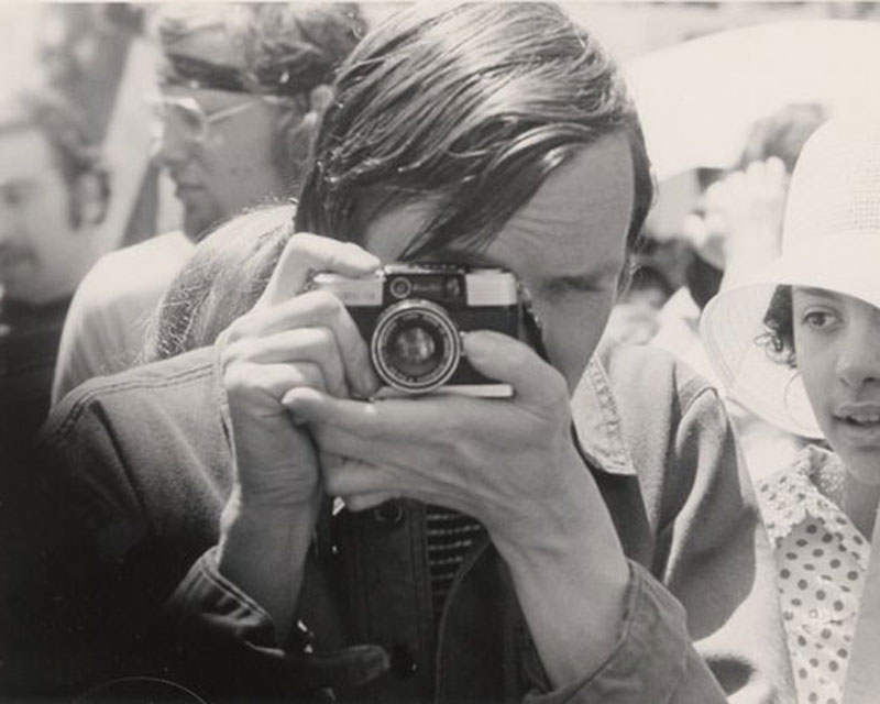 Bill Cunningham Taking Picture